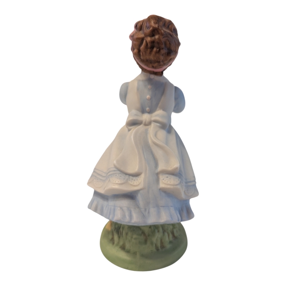 VTG 82 Avon Porcelain "Wishful Thoughts" Girl Figurine W Dandelion Hand-Painted - Picture 3 of 8